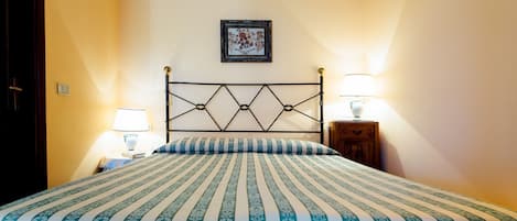 2 chambres, Wi-Fi, draps fournis