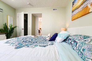 4 chambres, fer et planche à repasser, Wi-Fi, literie fournie