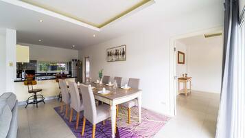 Villa, 3 Bedrooms, Patio, Garden View | Floor plan