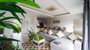 Villa, 3 Bedrooms, Patio, Garden View | Floor plan