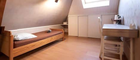 5 chambres, Wi-Fi, draps fournis