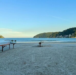 On the beach - Beachfront apartment in Gonzaguinha (São Vicente)