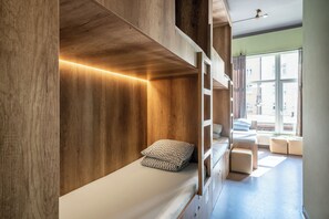 Iron/ironing board, free WiFi, bed sheets - 110 hostel (Gdynia)