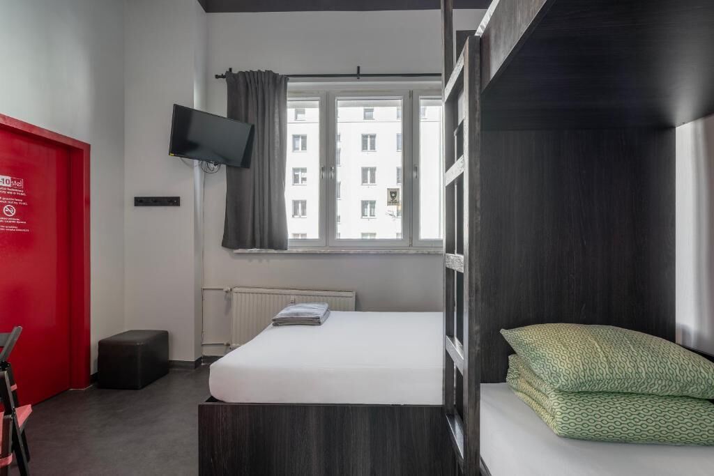 Iron/ironing board, free WiFi