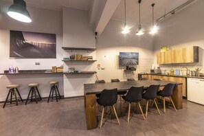 Dining - 110 hostel (Gdynia)