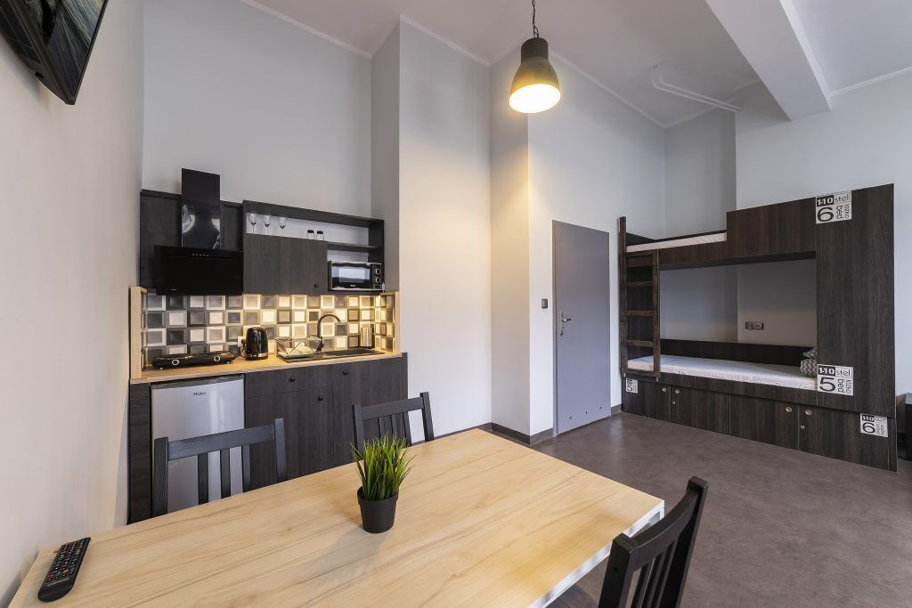 Classic Quadruple Room, Courtyard View | Iron/ironing board, free WiFi
