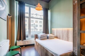 Iron/ironing board, free WiFi - 110 hostel (Gdynia)
