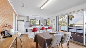 Dining - Family Retreat at Rhyll (Rhyll)
