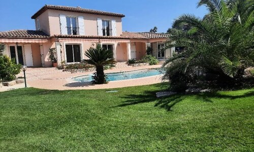 Villa in Saint-raphael With Private Pool