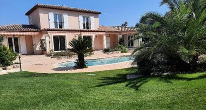 Villa in Saint-raphael With Private Pool