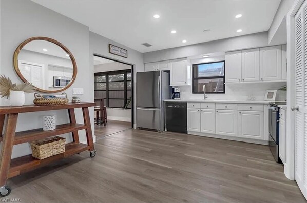 Microwave, oven, stovetop, dishwasher - 1 Mile to Vanderbilt Beach-Updated Coastl 2+BR Home+Heated Private Pool+Fire Pit (Naples)