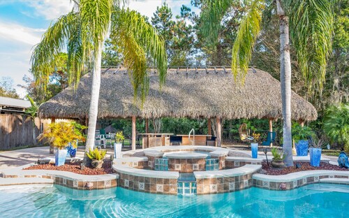 Grand Tropical Escape! Pool, Spa, & Tiki Lounge