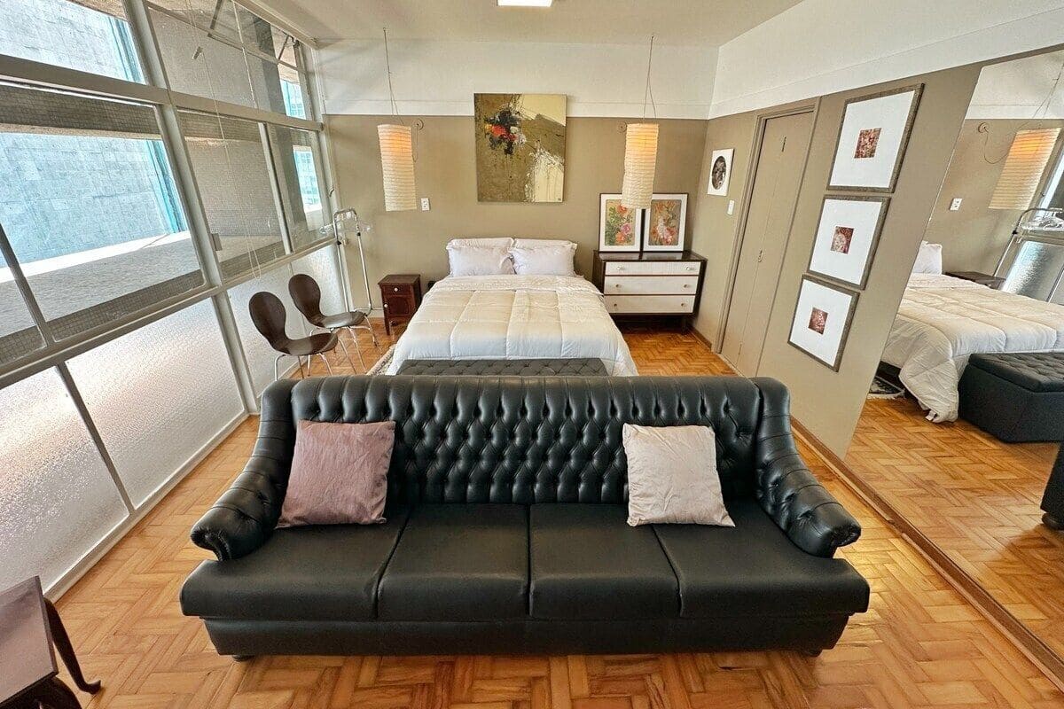 Basic-Apartment | Verdunkelungsvorhänge, Bügeleisen/Bügelbrett, kostenloses WLAN