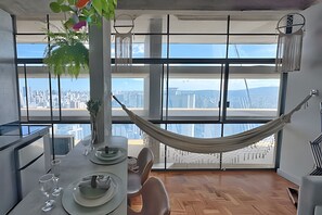 Basic Apartment | Dining - Vem pro Copan (São Paulo)