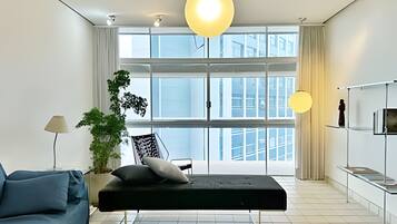 Traditional Apartment | Living area