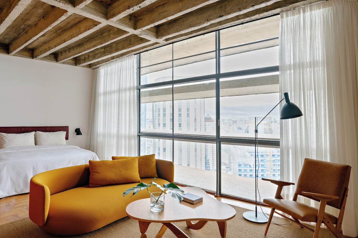 Basic Apartment | Living area