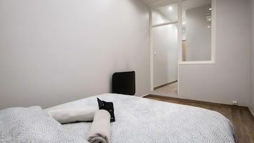 2 bedrooms, WiFi, bed sheets
