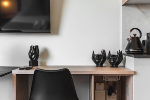 Interior - The York | Designer Apartment | Gym and Wi-fi (Cape Town)
