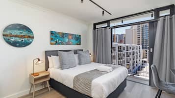 1 bedroom, in-room safe, iron/ironing board, Internet