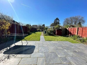 Room, 1 Bedroom | Outdoor dining