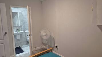 Room, 1 Bedroom | 1 bedroom