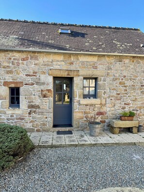 Exterior detail - Gîte Éden, L'Ecrin de la Baie Baie de Douarnenez 10 minutes from the beaches (Pouldergat)