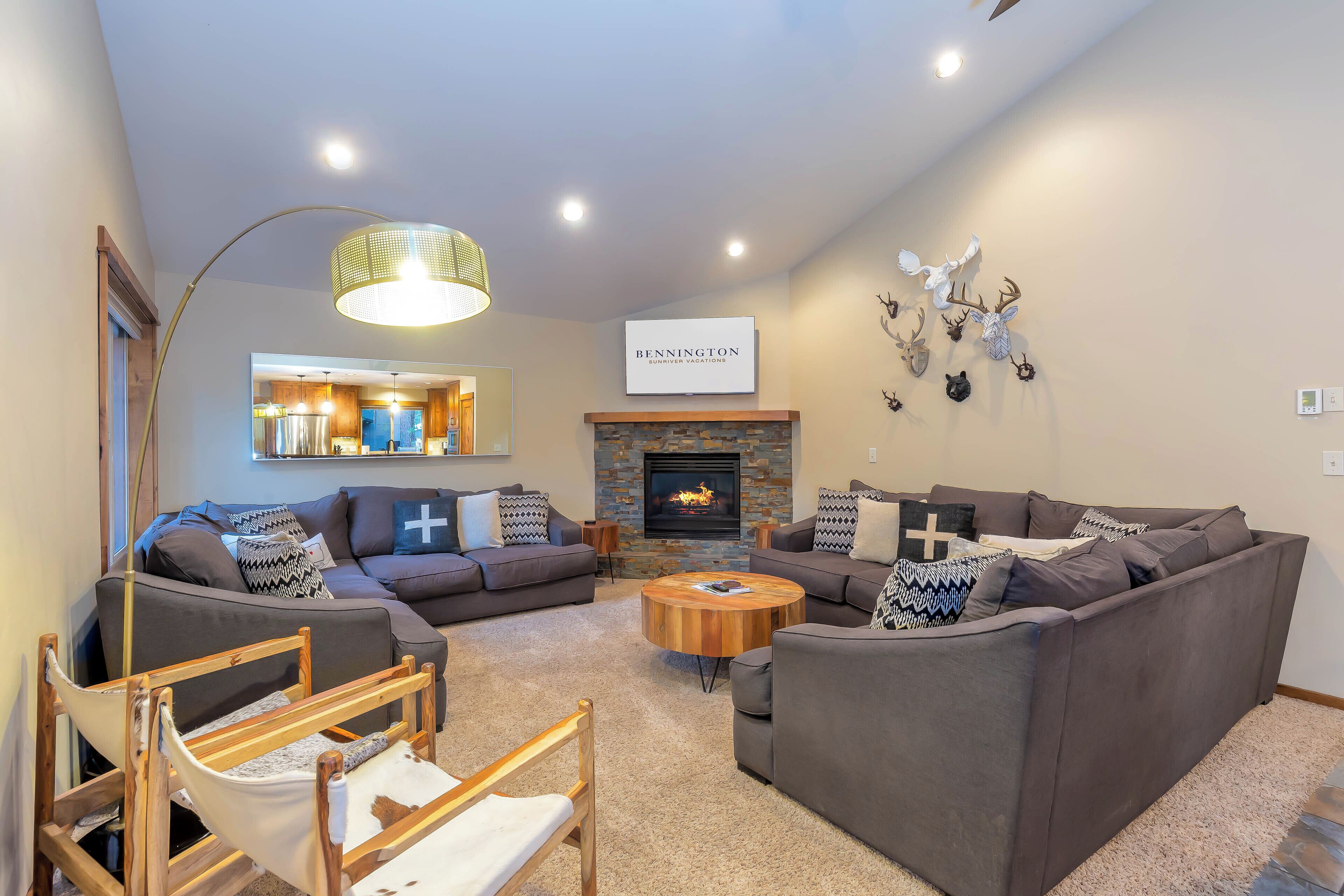 Smart TV, fireplace, foosball, table tennis