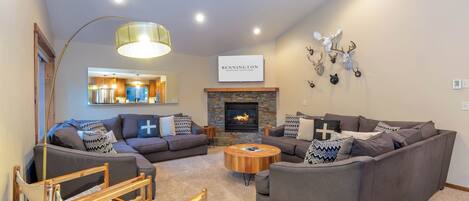 Smart TV, fireplace, foosball, table tennis