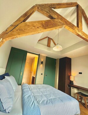 1 bedroom, WiFi, bed sheets - Rembrandt - luxury authentic room at Museumplein (Amsterdam)