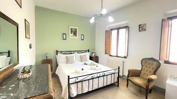 1 camera, ferro/asse da stiro, Wi-Fi gratuito, lenzuola