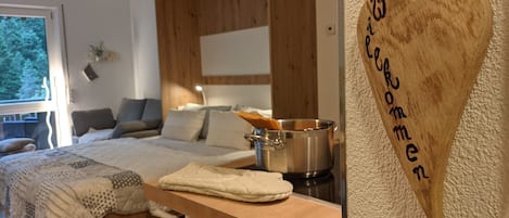 1 bedroom, WiFi, bed sheets