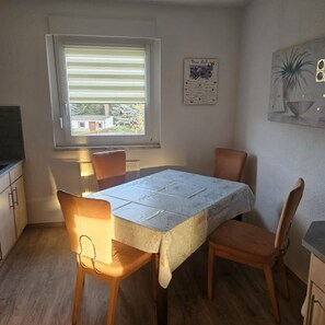 Dining - NEW! Apartment Elsteraue OG right (Elsteraue)