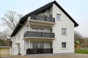 Exterior - Apartment Ahorn with Shared Garden and Wi-Fi (Müllheim)