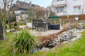 Outdoor dining - Apartment Ahorn with Shared Garden and Wi-Fi (Müllheim)