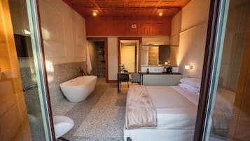 1 bedroom, iron/ironing board, travel crib, free WiFi