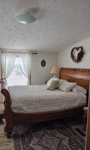 3 chambres, fer et planche à repasser, Wi-Fi gratuit, draps fournis