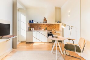 Fridge, microwave, oven, dishwasher - Praça da Armada X - One Bedroom Apartment, Sleeps 3 (Lisbon)