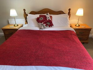 Schallisolierte Zimmer, Bügeleisen/Bügelbrett, kostenloses WLAN