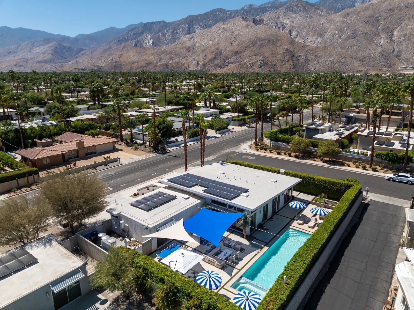 Take in the mountain backdrop from the border of Warm Sands and Tahquitz Canyon Estates, with downtown Palm Springs close for dining and shopping.