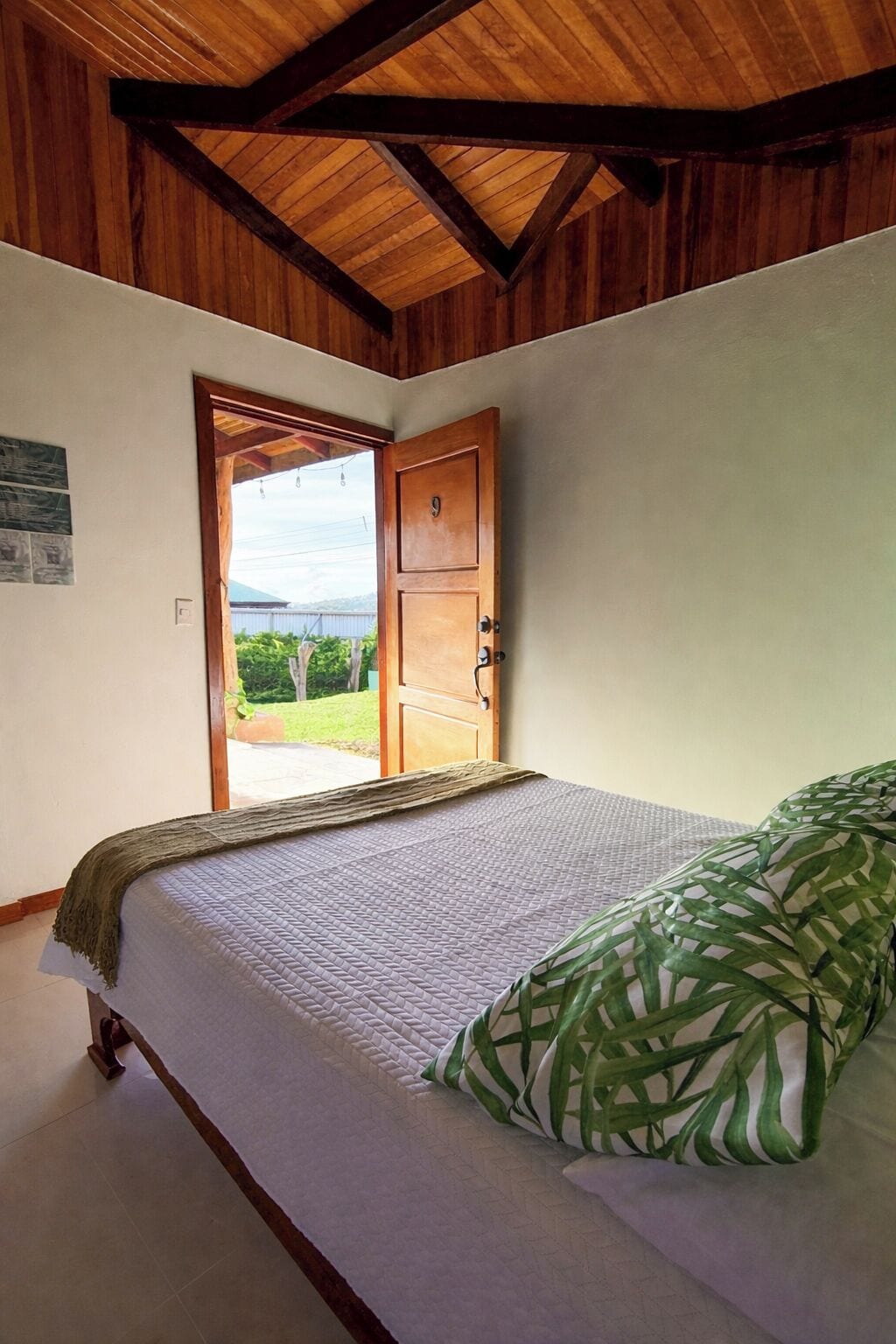Deluxe Quadruple Room | Free WiFi