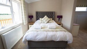 Fer et planche à repasser, Wi-Fi gratuit, draps fournis