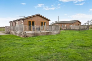 Exterior - Primrose 1 bed-No Pets-Lily  - sleeps 2 guests  in 1 bedroom (Eye)