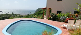 Exclusive Oceanfront Hideaway near UVF Airport, Great for Events!