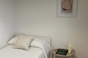 4 camere, ferro/asse da stiro, Wi-Fi gratuito, lenzuola