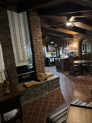 Interior -  Baja Coastal Escape - Relax & Recharge - Pet Friendly (Primo Tapia)
