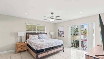 Deluxe Condo | Laptop workspace, iron/ironing board, free WiFi