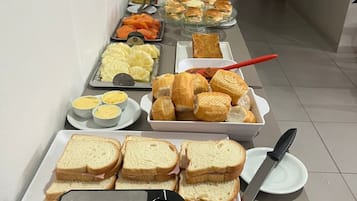 Standard Double or Twin Room | Dining