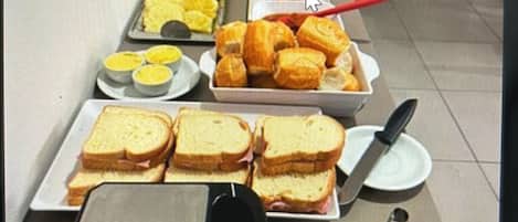 Free daily buffet breakfast