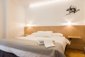 2 bedrooms, iron/ironing board, free WiFi, bed sheets - Luxury 1BR Loft in Bellavista | Near Metro Fits 5 (Providencia)