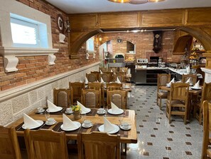 Dining - Pansion Dovodja - Close to the beach and the center - your vacation home / Apartment 6 (Vodice)